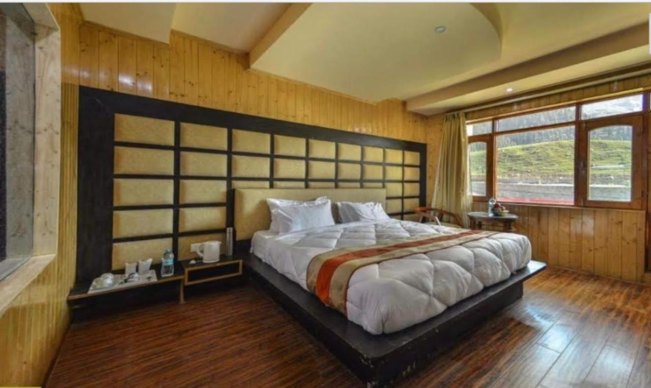 Hotel Sheen Srinagar  Luaran gambar
